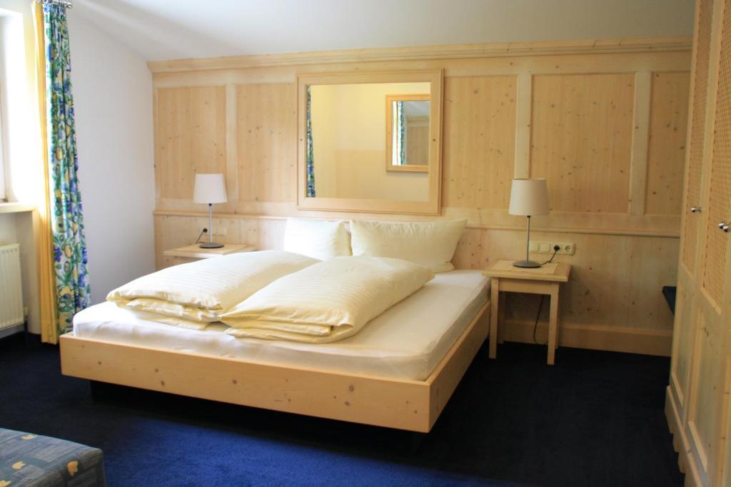 Apartments Margarethe Neukirchen am Großvenediger Pokoj fotografie